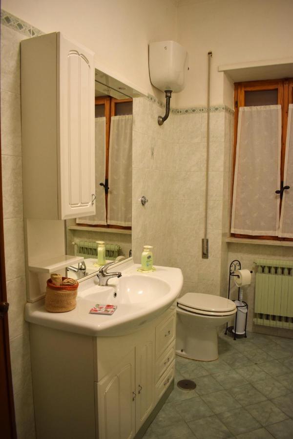 טיבולי טרמה Alf E Ann B&B מראה חיצוני תמונה